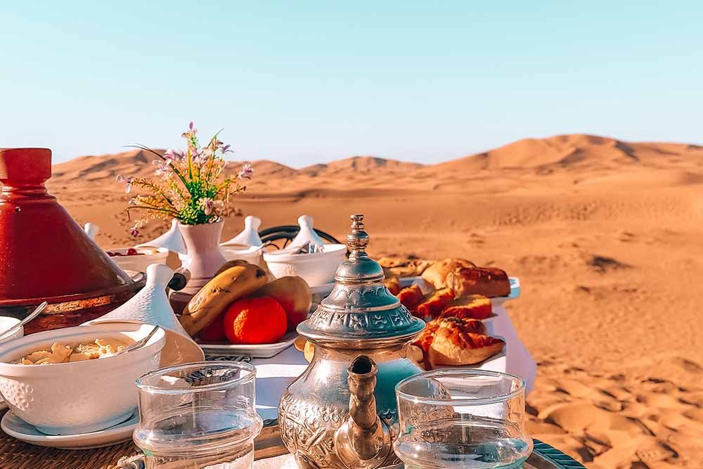 beverages, juices, tea, and coffee