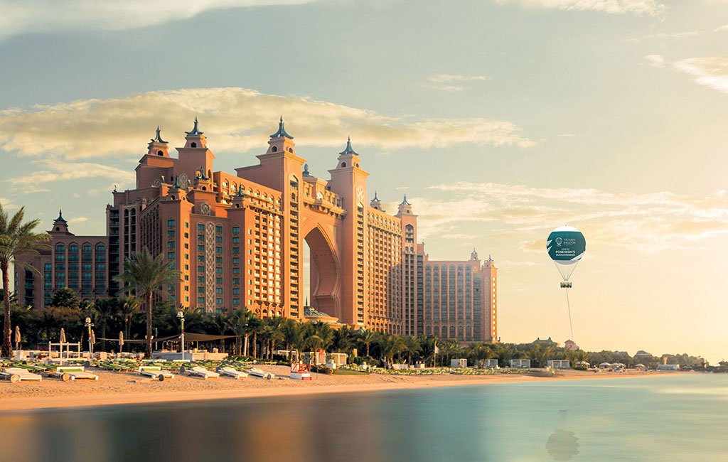 Dubai Hot Air Balloon flying near Atlantis-The Palm Hotel