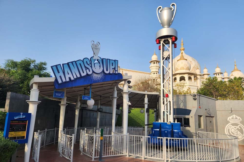 Handsoup thrilling drop tower at Dubai Real Madrid World