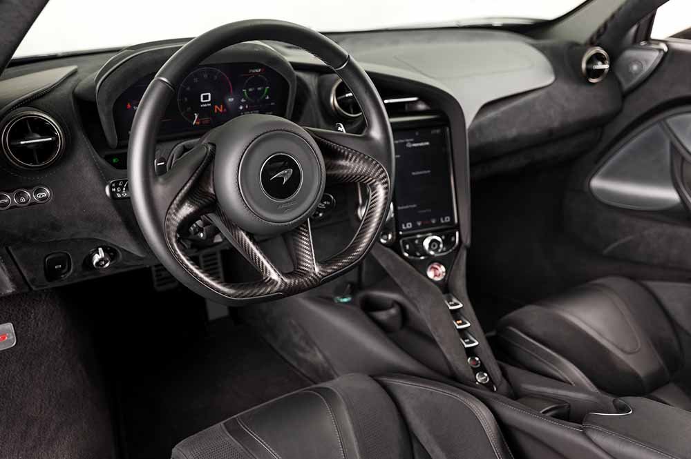 Mclaren 720s Black Luxurious Interior